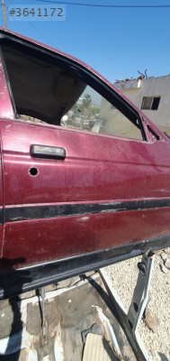 Ford Escort CL sağ ön kapı