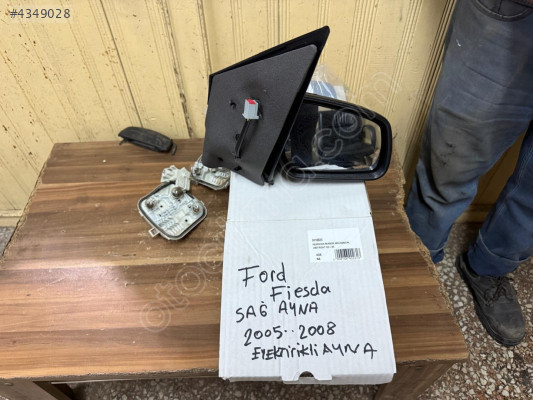 FORD FİESTA SAĞ AYNA ELEKTRİKLİ 2005-2008 MODEL SIFIR İTHAL ÜRÜN