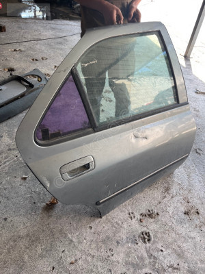 PEUGEOT 406 SAĞ ARKA KAPI