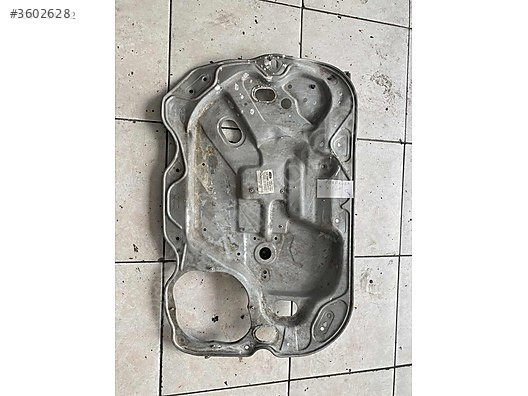 FORD CMAX SOL ÖN CAM KRİKOSU
