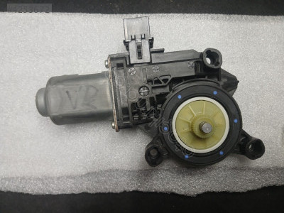 6R0959802C Polo Cam Motoru