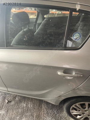 HYUNDAİ İ20 SOL ARKA KAPI