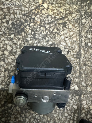 Peugeot rifter abs beyni