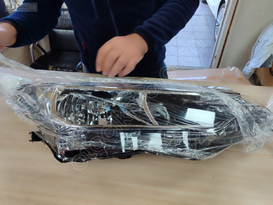 FAR COROLLA 2017LEDLİ (KROM KAŞLA BERABER ) SAĞ