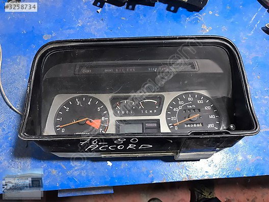 OTO CEMDEN ÇIKMA HONDA ACCORD (1978-1980) GÖSTERGE
