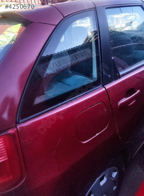 SEAT IBİZA MK2 SAĞ ARKA KELEBEK CAMI