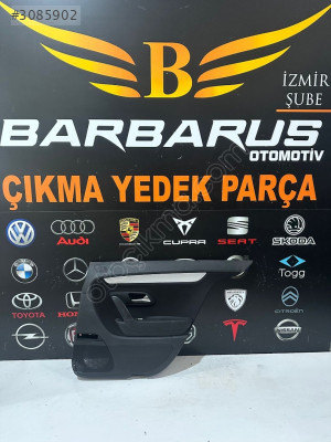 PASSAT CC SAĞ ARKA KAPI DÖŞEMESİ 2012-2018