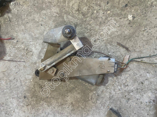 Caddy mk2 silecek motoru