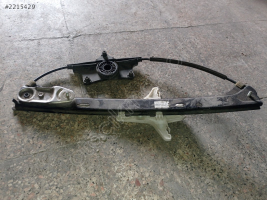 3G5839461 2015 PASSAT B8 ORJ. ÇIKMA SAĞ ÖN CAM KRİKOSU