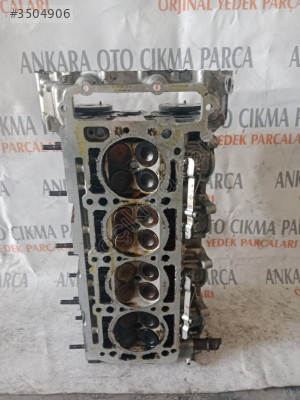 Mercedes E 200 silindir kapağı