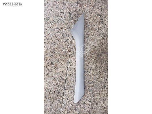Berlingo sağ ön direk kaplama plastiği