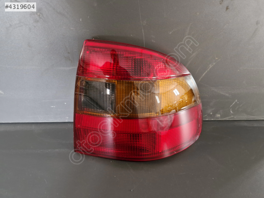 OPEL ASTRA F SEDAN SAĞ STOP LAMBASI SIFIR 1995-1998