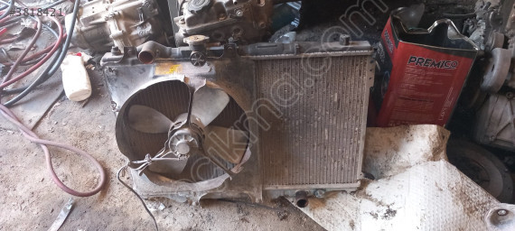 Çıkma mazda 626 radyatör fan takımı