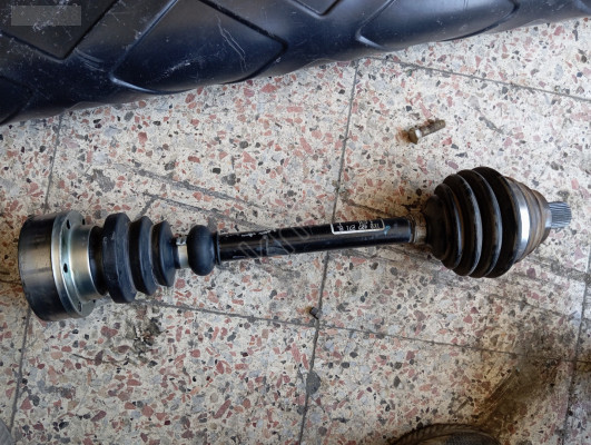 Volkswagen Jetta sol ön Akis aks