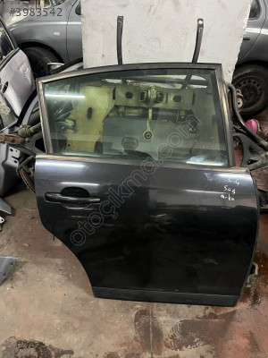 CITROEN C4 SAG ARKA KAPI MERT OTO
