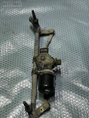 Peugeot 301 Ön Cam Silgi Mekanizmasi