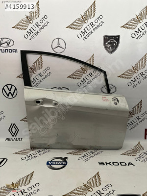 FORD FİESTA SAĞ ÖN KAPI ORJİNAL ÇIKMA - (2010-2017)