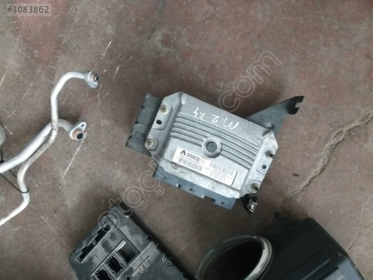 RENAULT MEGAN 2 1.4 BENZINLI MOTOR BEYNI MERT OTO