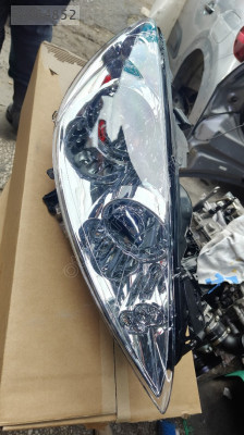 Peugeot 308 sağ ön far sıfır yan sanayi