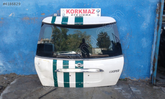 MİNİ COOPER BAGAJ KAPAĞI DOLU