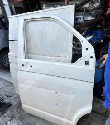 VOLKSWAGEN TRANSPORTER SAĞ ÖN KAPI ORJİNAL EYUPCAN OTO'DA