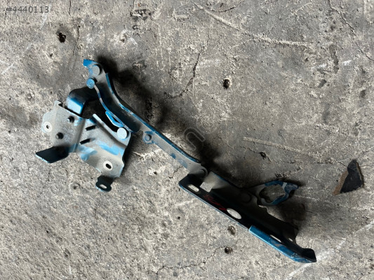 PEUGEOT 408 KAPUT MENTEŞESİ