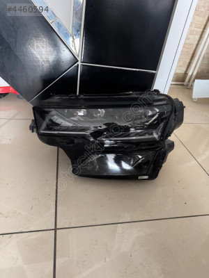 Skoda Karoq  sol far