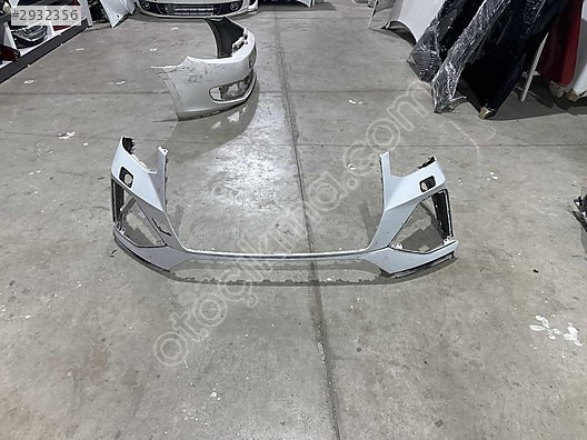 Audi Q2 ön tampon