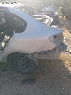 Renault clio sembol talia sol arka camurluk