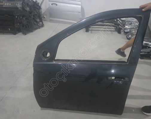 DACİA SANDERO STEPWAY FÜME RENK SOL ÖN KAPI ORJ LOKALLIK