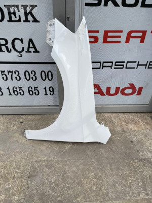 VOLKSWAGEN PASSAT B7 SOL ÖN ÇAMURLUK