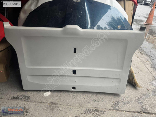 VW TRANSPORTER T5-T6 BAGAJ KAPAĞI İÇ KAPLAMASI 7E5867601N