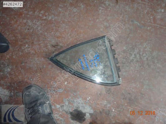 TOYOTA COROLLA 2006 ÇIKMA SAĞ ARKA KELEBEK CAMI