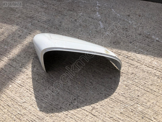 VOLVO V40 SAĞ AYNA KAPAĞI 3304-548