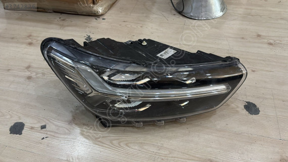 VOLVO XC40 2017-2023 FULL LED SAĞ FAR 31655983