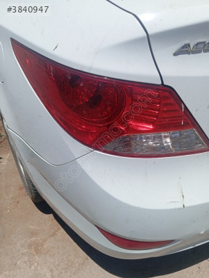 Hyundai Accent blue stop