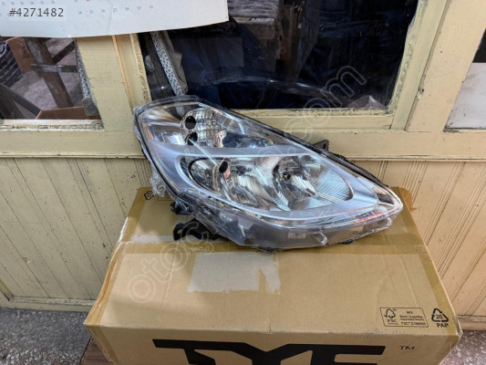 RENAULT CLİO 3  SAĞ FAR HATCBACK SIFIR İTHAL ÜRÜN 08-12 MODEL