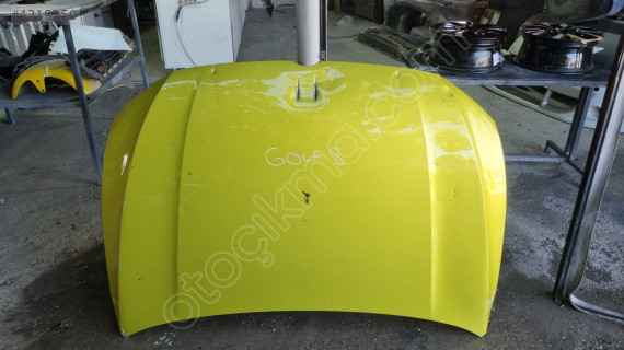 Wolksvagen golf 2021 model on motor kaputtu