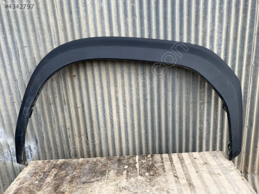 YARİS CROSS SOL ÖN ÇAMURLUK DODİK ORİJİNAL ÇIKMA