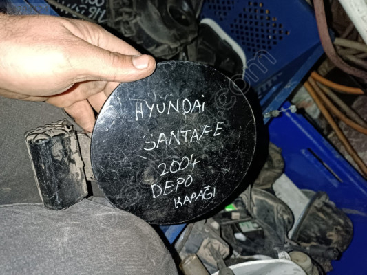 HUYNDAİ SANTA-FE DEPO KAPAĞI