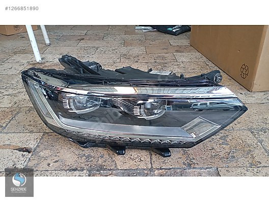 VOLKSWAGEN PASSAT B8 HİGHLİNE SAĞ FAR ÇIKMA ORJİNAL