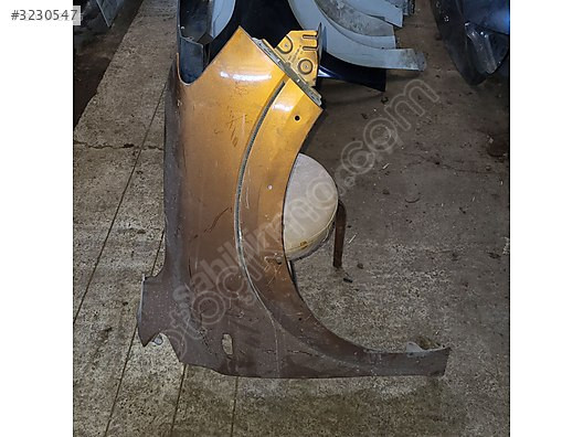 DACİA SANDERO SAG CAMURLUK ORJİNAL ÇİLEK OTO ÇIKMA