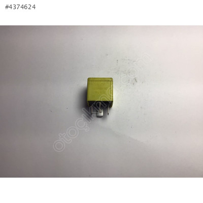 Land Rover Çok Amaçlı Sarı Röle V23134-B5-X127 YWB10012
