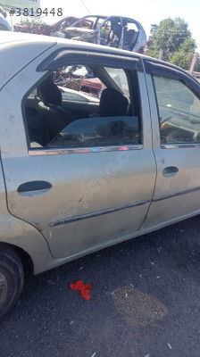 Dacia Logan sağ arka kapi yedek parça