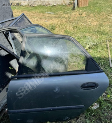 RENAULT LAGUNA SOL ARKA KAPI ORJİNAL EYUPCAN OTO'DA
