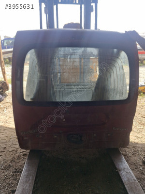 Reno kango arka bagaj camı