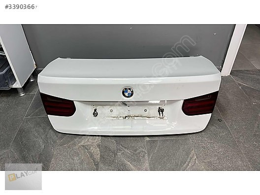 BMW 3 SERİSİ HATASIZ BEYAZ BOYA KOD:300 BAGAJ KAPAGI