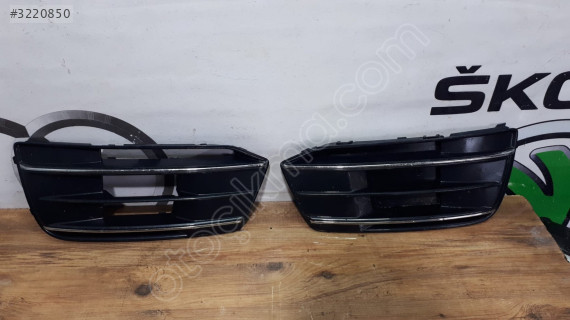 AUDİ Q5 FAR KAPAĞI IZGARA ORJİNAL ÇIKMA  80A807246