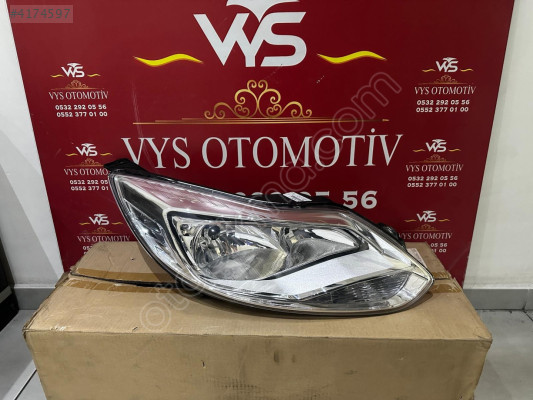 2011-2015 Ford Focus 3 Beyaz Zemin Sıfır Sağ Far BM51-13W029-NB