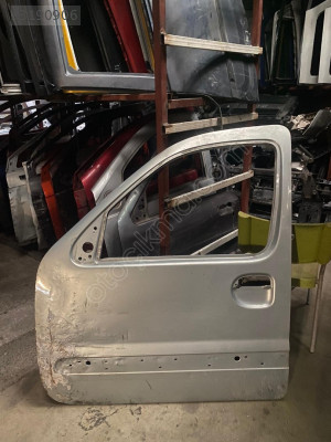 RENAULT KANGOO 2 İçin Sol Ön Kapi - Oto Çıkma Parçalar